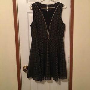 Express Black Gold Sleeveless Dress Size 12
